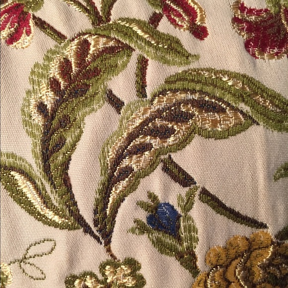 🥳🎉🎉 HOST PICK🎉🎉🥳Sara Berman Embroidered Coat - Picture 6 of 8